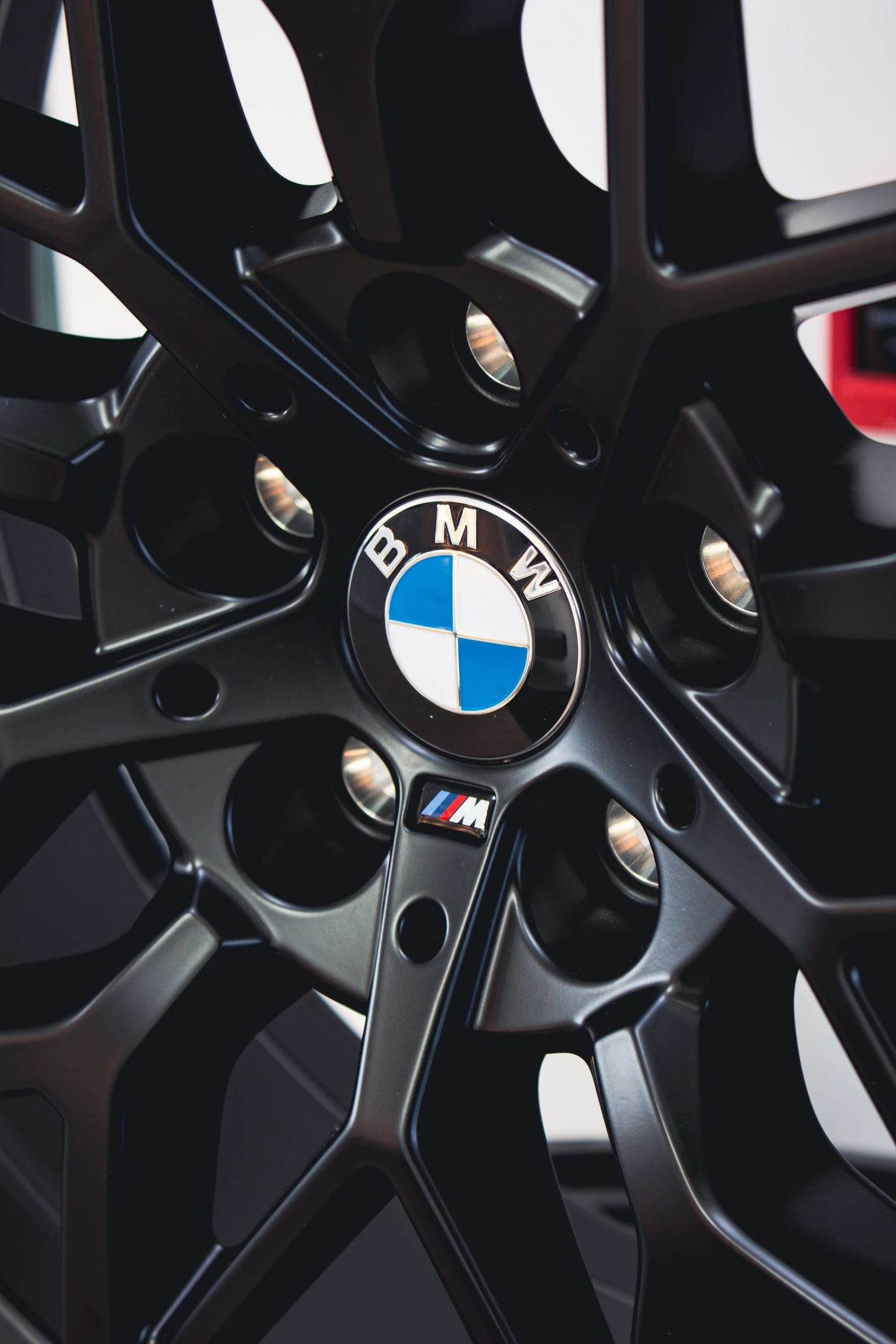 20" 795 M Performance Alloy Wheels and Tyres