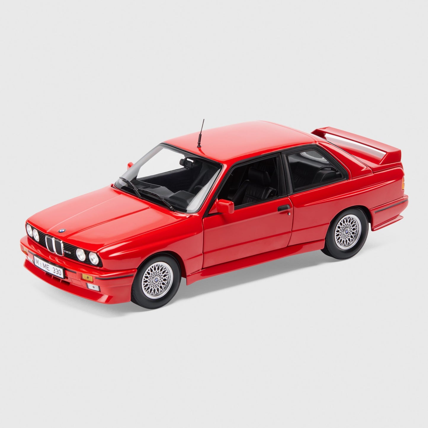 BMW M3 E30 1987 Miniature